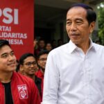 Jokowi dan Kaesang Pangarep dalam konsolidasi politik PSI menjelang safari ke 38 provinsi.