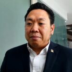 Charles Honoris memberikan keterangan terkait rapat tertutup Komisi IX DPR dan Badan Gizi Nasional mengenai anggaran Program Makan Bergizi 2027.