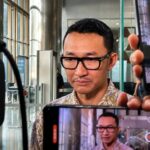 Jubir KPK Budi Prasetyo memberikan keterangan terkait penyidikan kasus kuota haji dan penelusuran aset di Gedung Merah Putih KPK.