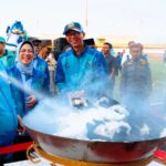 Gubernur Banten Andra Soni menutup Popda XII Tahun 2026 di Stadion Geger Cilegon.