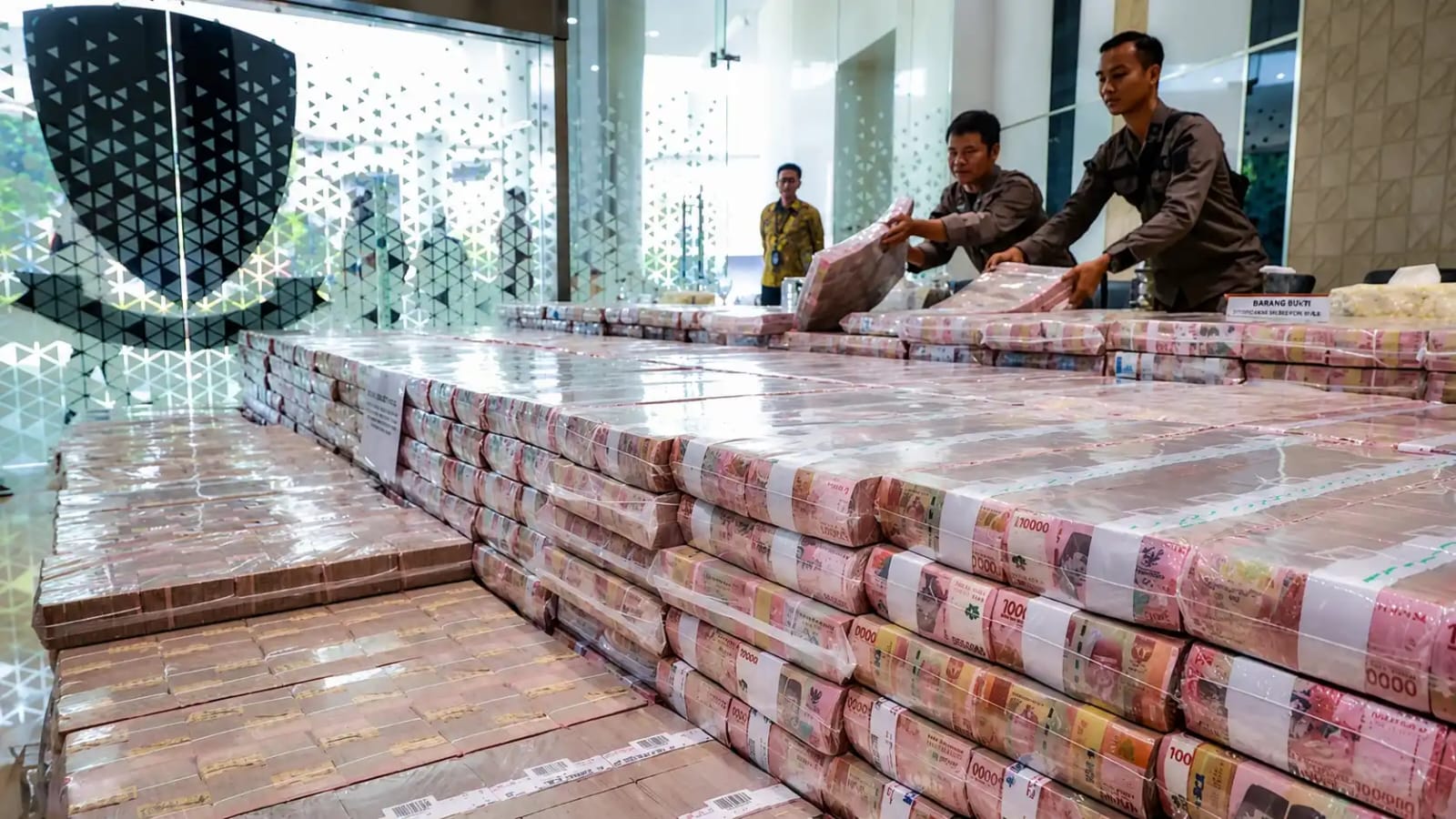Uang sitaan kasus korupsi terkait RUU Perampasan Aset.