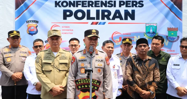 Kapolda Banten dalam konferensi pers Program Poliran di Tangerang