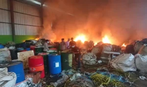 Kebakaran Gudang PT WPLI di Jawilan Kebakaran Gudang PT WPLI di Jawilan