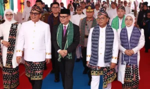 Andra Soni pada HUT ke-26 Provinsi Banten Andra Soni menghadiri Rapat Paripurna HUT ke-26 Provinsi Banten