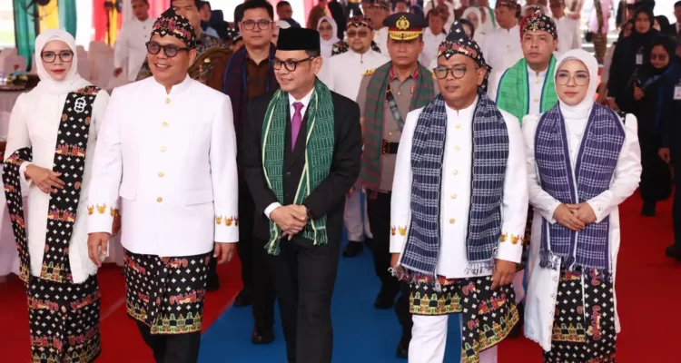 Andra Soni menghadiri Rapat Paripurna HUT ke-26 Provinsi Banten