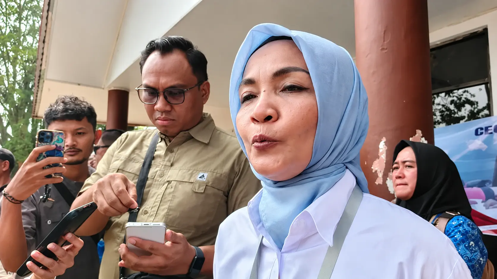 Ati Pramudji Hastuti menjelaskan kasus influenza A di Banten