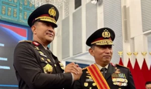 Suyudi Ario Seto dan Listyo Sigit Prabowo Kapolri Suyudi Ario Seto bersama Listyo Sigit Prabowo