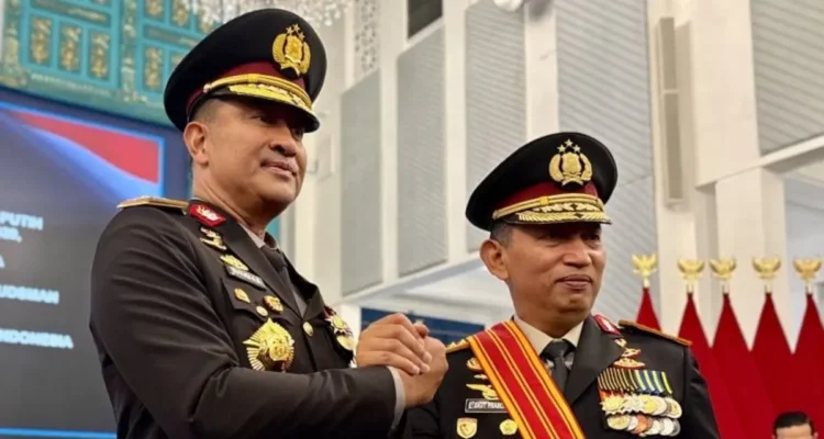 Kapolri Suyudi Ario Seto bersama Listyo Sigit Prabowo