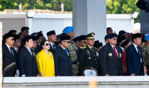 Upacara HUT ke-81 TNI 2026 Jajaran pejabat dan prajurit TNI mengikuti upacara HUT ke-81 TNI