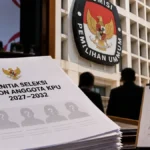 Ilustrasi Pansel KPU 2027–2032 yang belum diumumkan meski tenggat pembentukan telah terlewati.